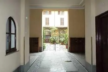 Brera Industrial Design Apartment Milan